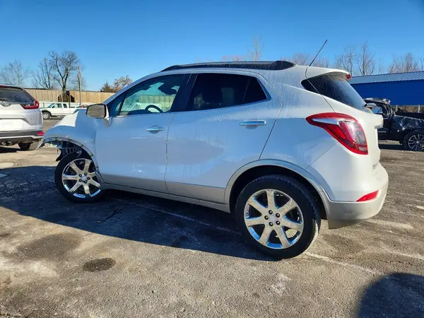 KL4CJCSB1HB029205 2017 BUICK ENCORE - Image 2