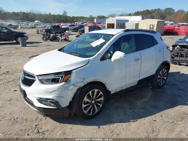 KL4CJCSB2JB518024 2018 BUICK ENCORE - Image 2