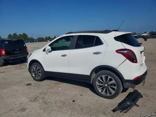 KL4CJCSB3JB529484 2018 BUICK ENCORE - Image 2
