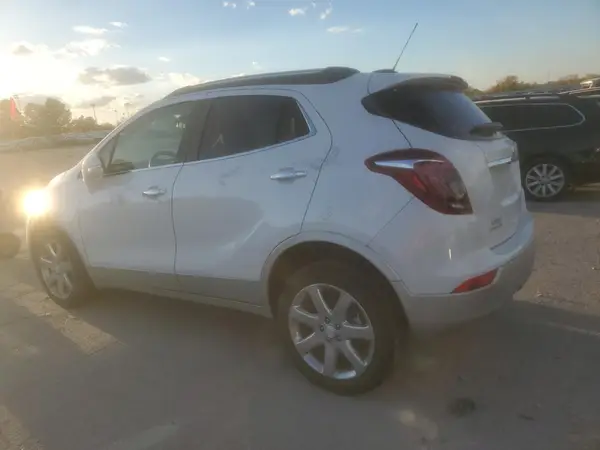 KL4CJCSB3JB652184 2018 BUICK ENCORE - Image 2