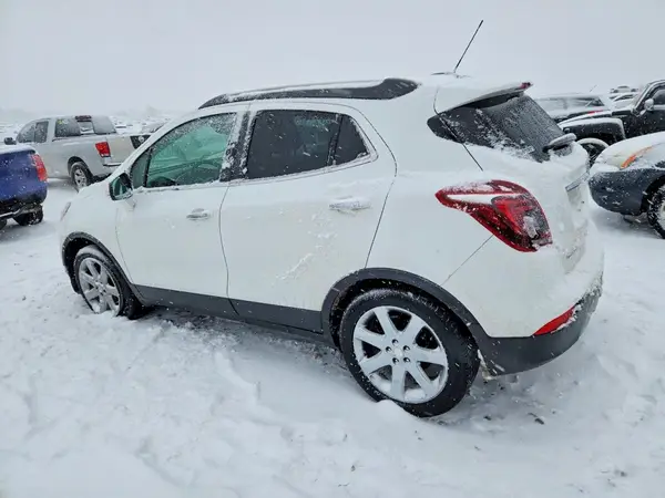 KL4CJCSB4HB125538 2017 BUICK ENCORE - Image 2