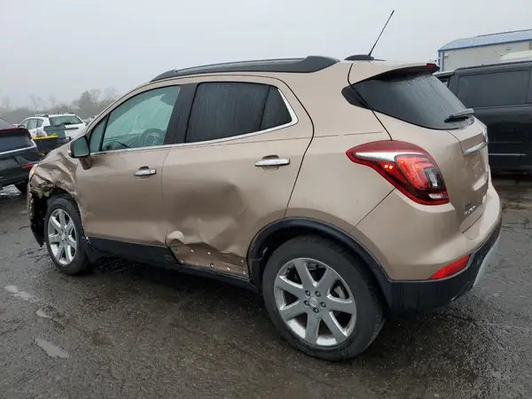 KL4CJCSB4JB512564 2018 BUICK ENCORE - Image 2