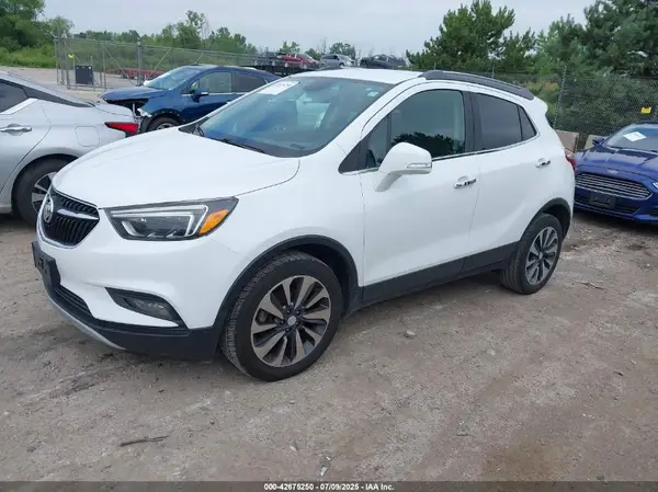 KL4CJCSB4LB041793 2020 BUICK ENCORE - Image 2