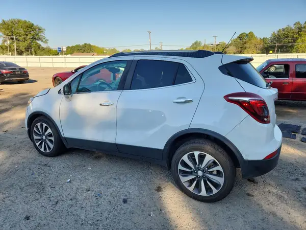 KL4CJCSB4LB047030 2020 BUICK ENCORE - Image 2