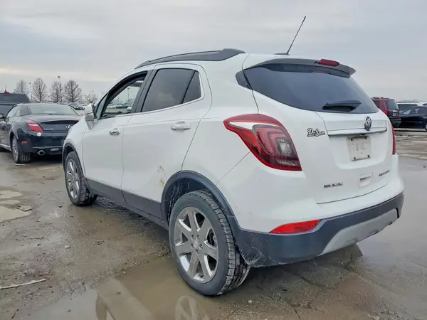 KL4CJCSB5HB232694 2017 BUICK ENCORE - Image 2
