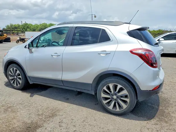 KL4CJCSB5JB525288 2018 BUICK ENCORE - Image 2