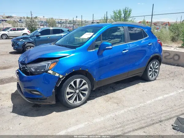 KL4CJCSB5JB527851 2018 BUICK ENCORE - Image 2