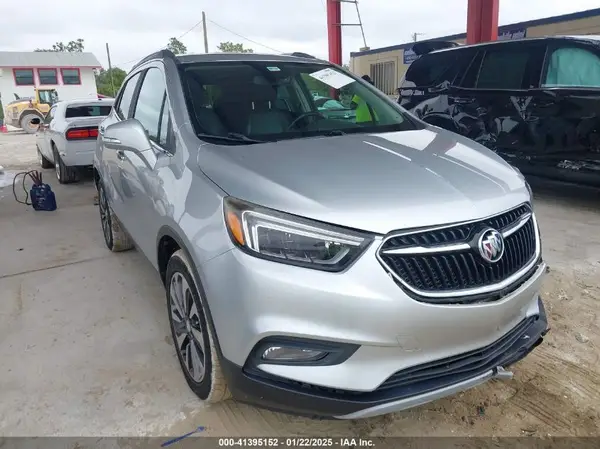 KL4CJCSB5JB535562 2018 BUICK ENCORE - Image 1