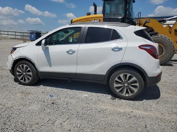 KL4CJCSB5JB615508 2018 BUICK ENCORE - Image 2