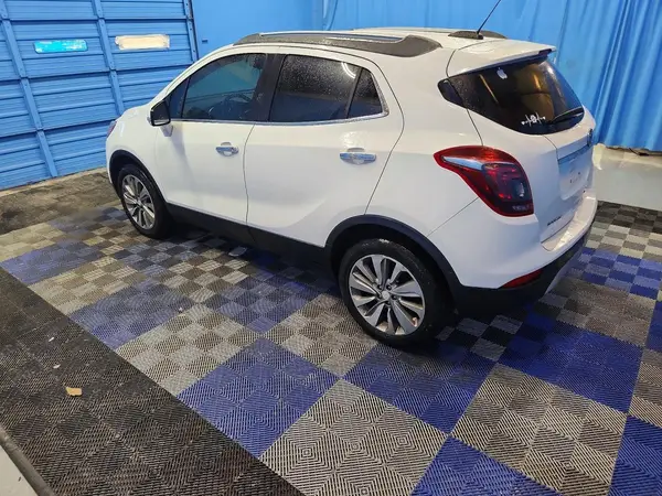 KL4CJCSB6HB021617 2017 BUICK ENCORE - Image 2