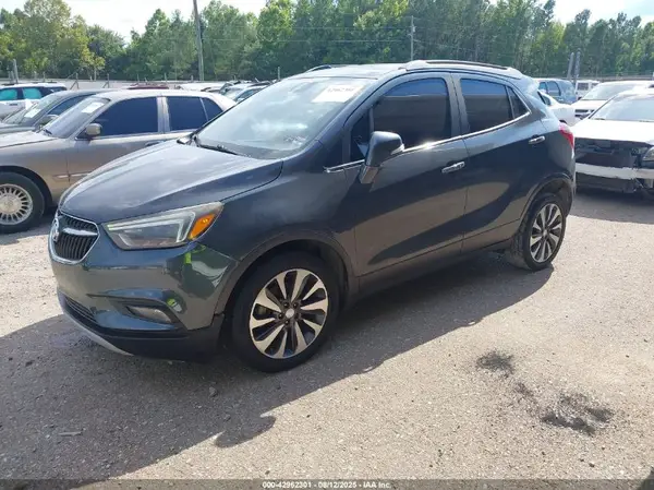 KL4CJCSB6JB536462 2018 BUICK ENCORE - Image 2