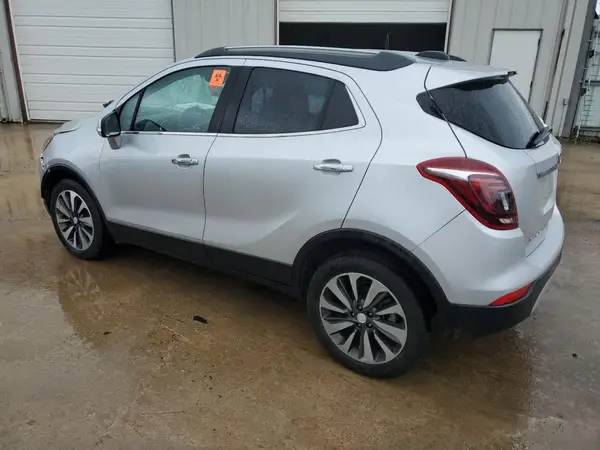 KL4CJCSB7JB645576 2018 BUICK ENCORE - Image 2
