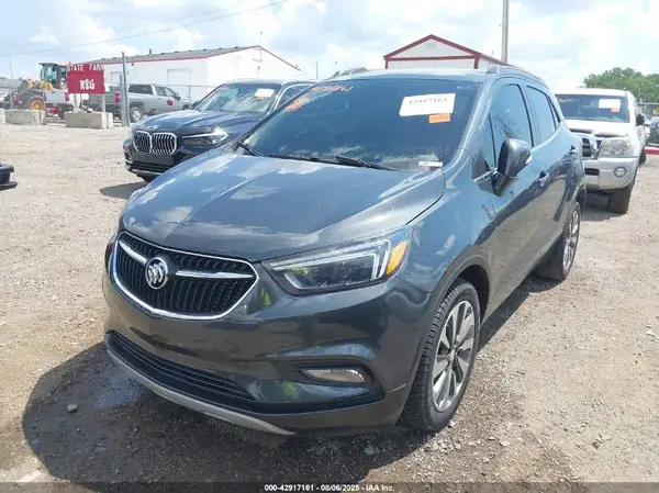 KL4CJCSB7JB698455 2018 BUICK ENCORE - Image 2
