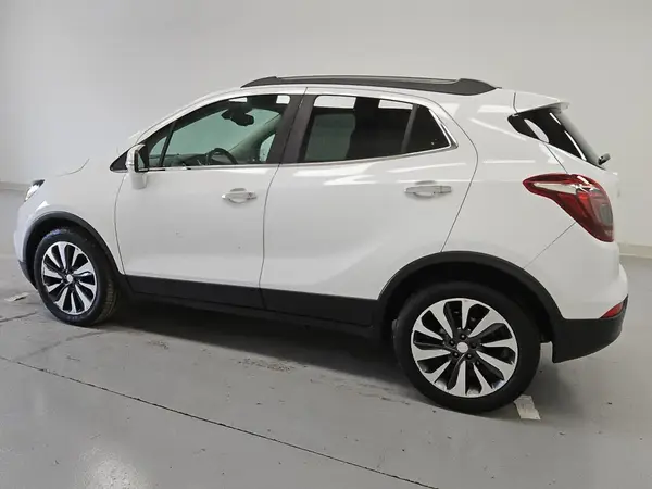 KL4CJCSB7LB058054 2020 BUICK ENCORE - Image 2