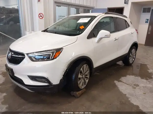 KL4CJCSB8HB007931 2017 BUICK ENCORE - Image 2