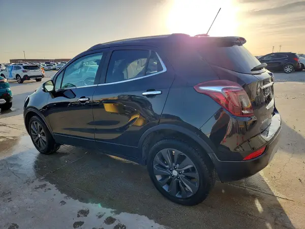 KL4CJCSB8HB042615 2017 BUICK ENCORE - Image 2