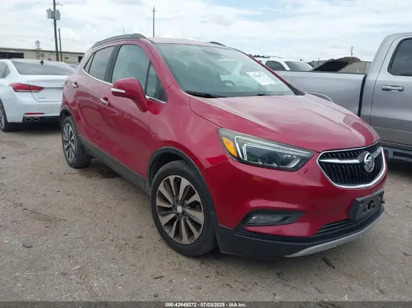 KL4CJCSB8JB533739 2018 BUICK ENCORE - Image 1