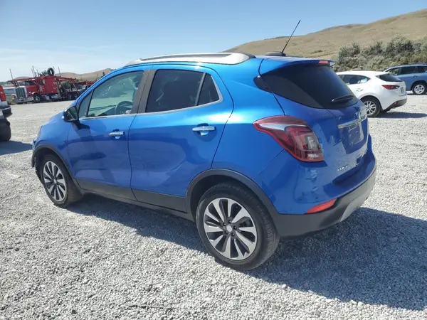 KL4CJCSB8JB675881 2018 BUICK ENCORE - Image 2