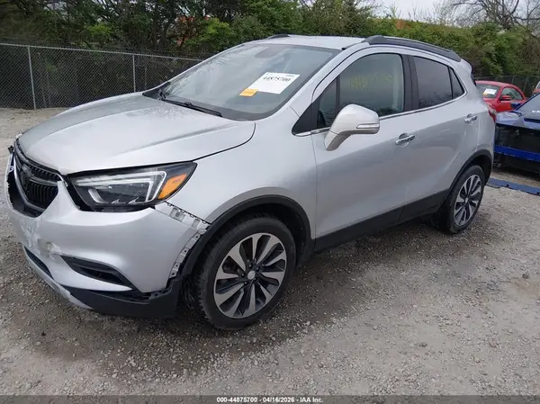 KL4CJCSB8LB038122 2020 BUICK ENCORE - Image 2