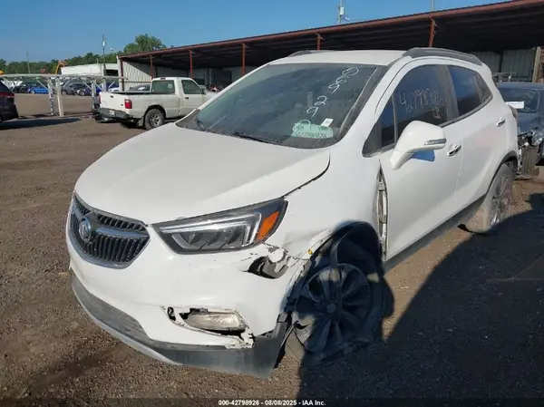 KL4CJCSB8LB069290 2020 BUICK ENCORE - Image 2