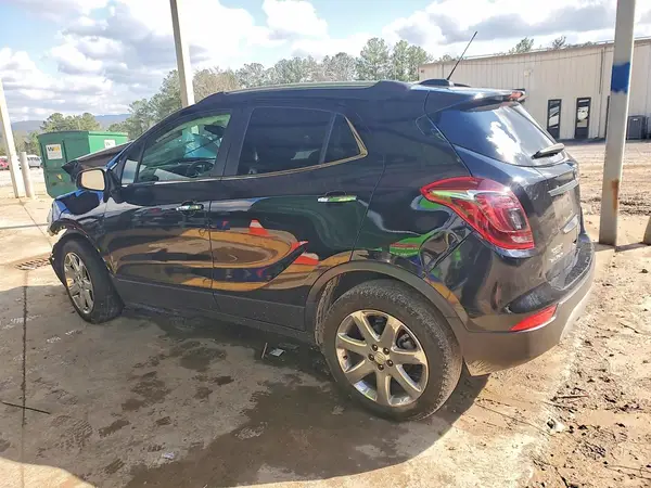 KL4CJCSB9JB517792 2018 BUICK ENCORE - Image 2