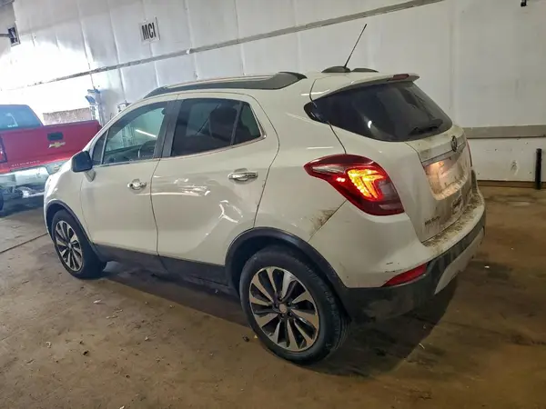 KL4CJCSB9JB646115 2018 BUICK ENCORE - Image 2