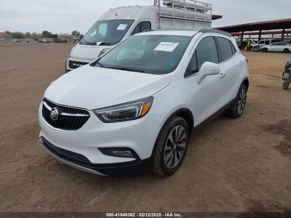 KL4CJCSB9JB680555 2018 BUICK ENCORE - Image 2