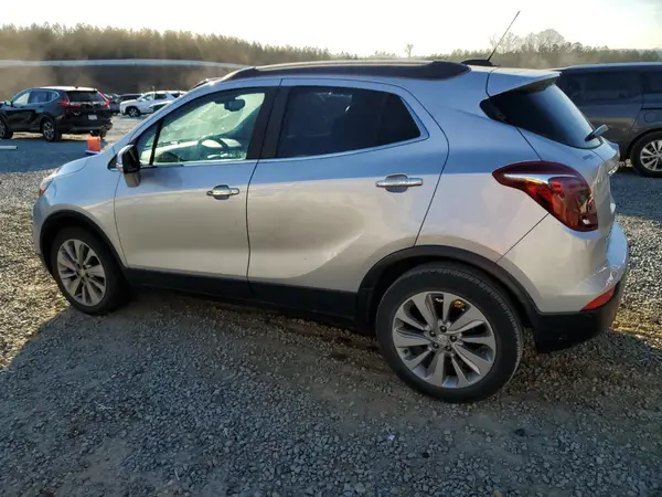 KL4CJCSBXHB011995 2017 BUICK ENCORE - Image 2