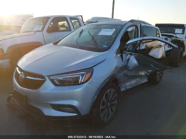 KL4CJCSBXJB539722 2018 BUICK ENCORE - Image 2