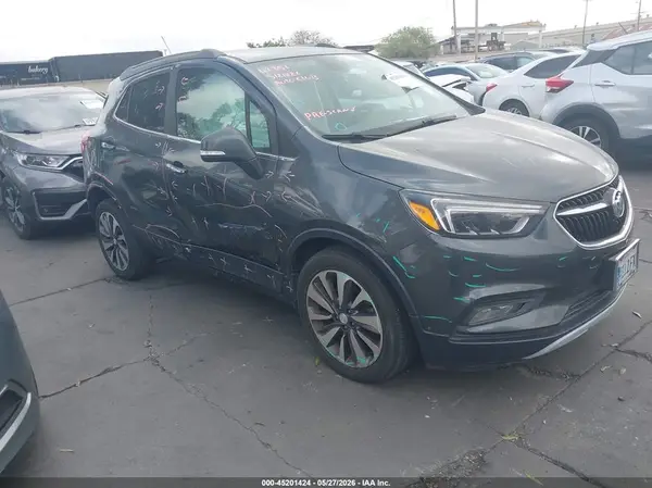 KL4CJCSBXJB587317 2018 BUICK ENCORE - Image 1
