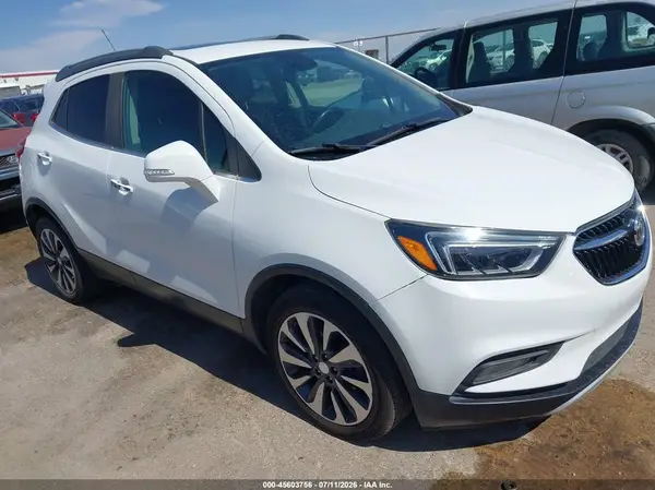 KL4CJCSBXJB644017 2018 BUICK ENCORE - Image 1
