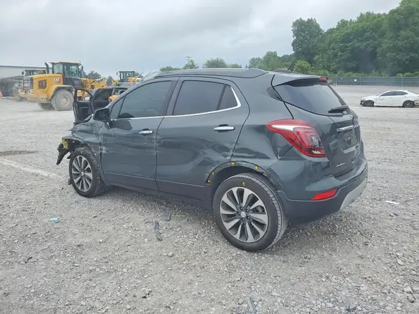 KL4CJCSBXJB690057 2018 BUICK ENCORE - Image 2