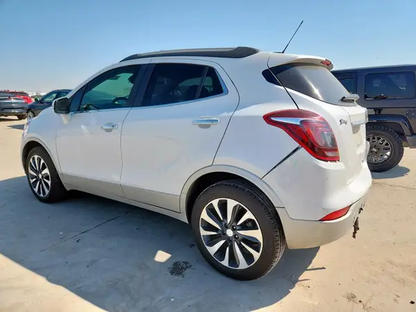 KL4CJCSBXLB021709 2020 BUICK ENCORE - Image 2
