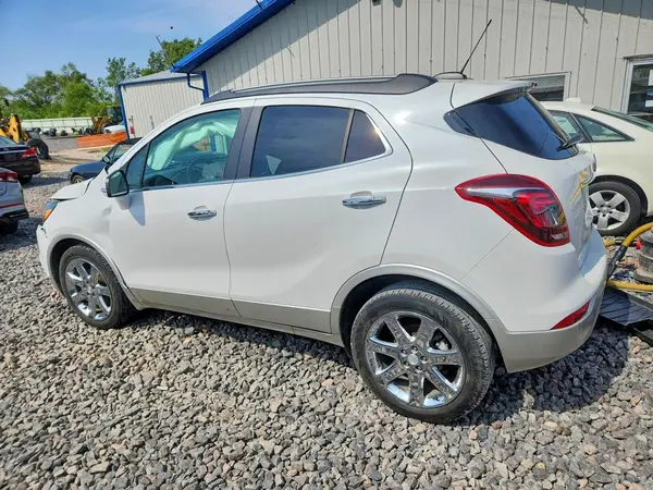 KL4CJCSM0KB753122 2019 BUICK ENCORE - Image 2