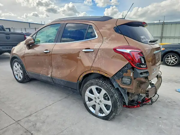 KL4CJCSM1HB125417 2017 BUICK ENCORE - Image 2
