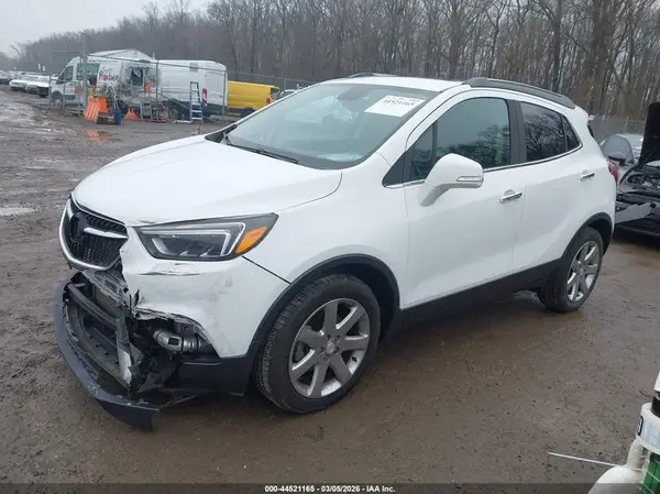 KL4CJCSM1JB633862 2018 BUICK ENCORE - Image 2