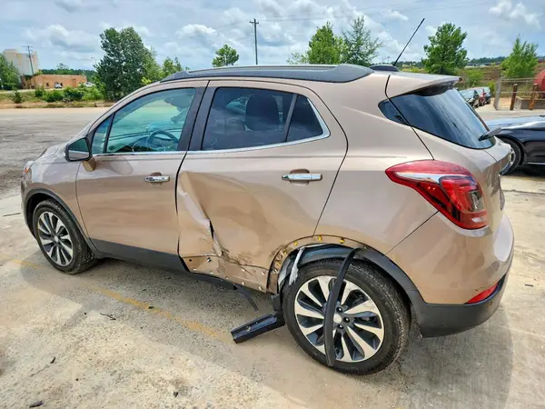 KL4CJCSM3KB744687 2019 BUICK ENCORE - Image 2