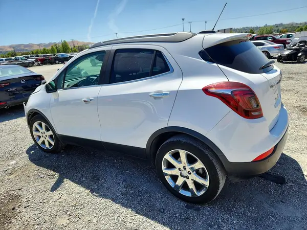 KL4CJCSM3KB955064 2019 BUICK ENCORE - Image 2
