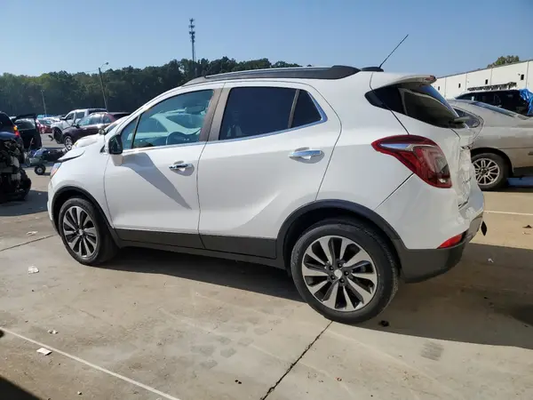 KL4CJCSM5KB886622 2019 BUICK ENCORE - Image 2