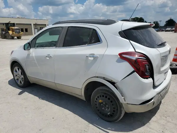 KL4CJCSM7KB928224 2019 BUICK ENCORE - Image 2