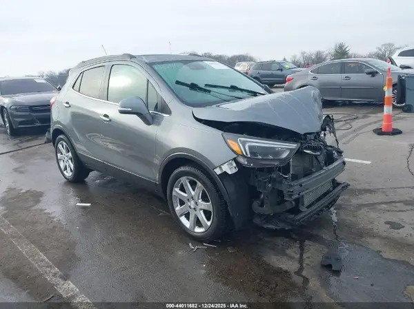 KL4CJCSM8KB749299 2019 BUICK ENCORE - Image 1