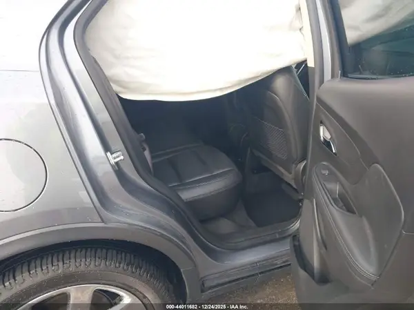 KL4CJCSM8KB749299 2019 BUICK ENCORE - Image 8