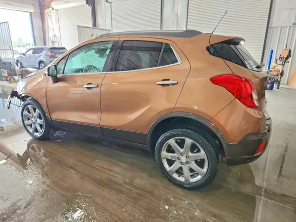 KL4CJDSB0GB738891 2016 BUICK ENCORE - Image 2