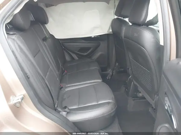 KL4CJDSB0JB571875 2018 BUICK ENCORE - Image 8
