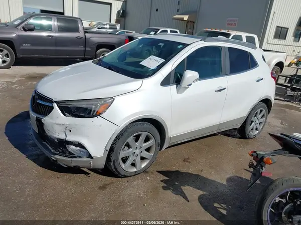 KL4CJDSB1HB075686 2017 BUICK ENCORE - Image 2