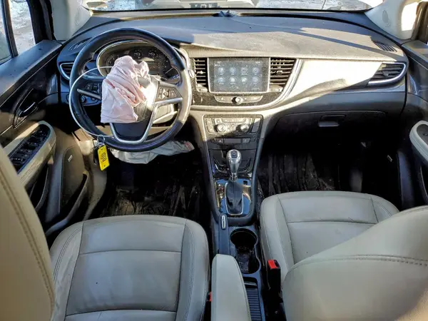 KL4CJDSB4JB638669 2018 BUICK ENCORE - Image 8