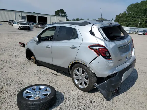 KL4CJDSB9JB683848 2018 BUICK ENCORE - Image 2