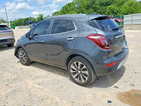 KL4CJDSM8HB066176 2017 BUICK ENCORE - Image 2