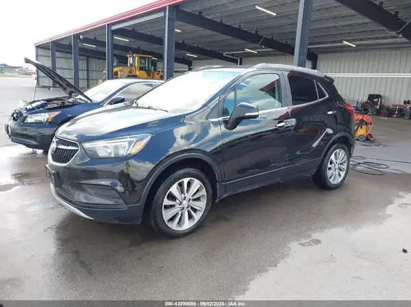 KL4CJESB0HB135611 2017 BUICK ENCORE - Image 2