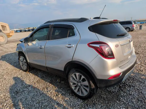 KL4CJESB0JB531186 2018 BUICK ENCORE - Image 2
